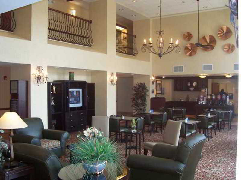 Hampton Inn & Suites Oxford-Anniston Beltér fotó